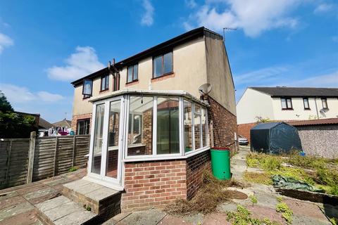 24 Appletree Way, Sherburn In Elmet, Leeds, LS25 6DQ