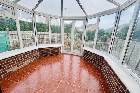 24 Appletree Way, Sherburn In Elmet, Leeds, LS25 6DQ