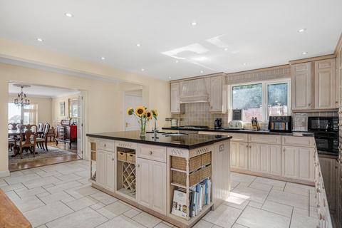 4 bedroom detached house for sale, Lydwell Road, Torquay TQ1
