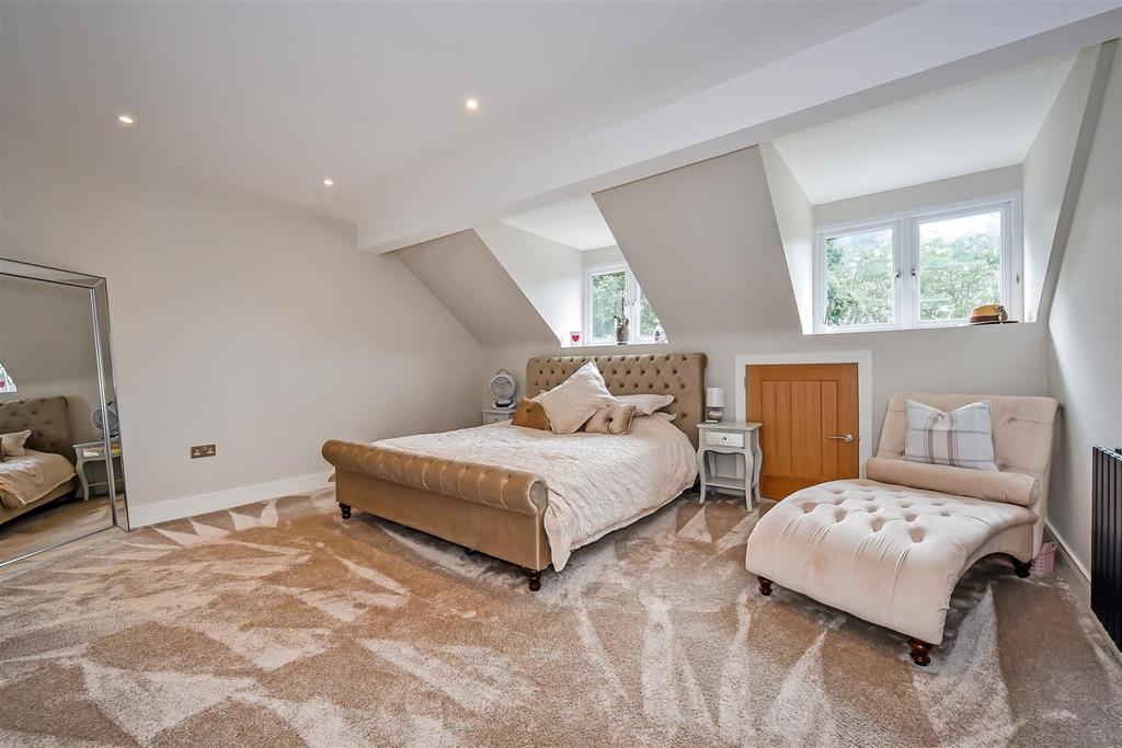 Sketch Ph16 5323896.jpg