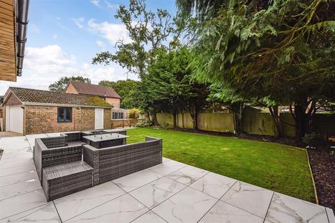 undefined, Tavells Lane, Marchwood, Hampshire