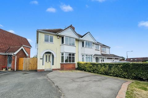3 bedroom semi-detached house for sale, Vicarage Road, Stourbridge DY8