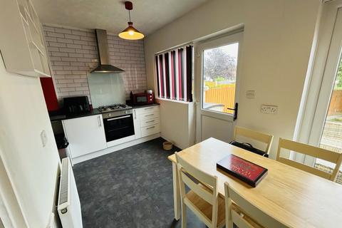 3 bedroom semi-detached house for sale, Vicarage Road, Stourbridge DY8