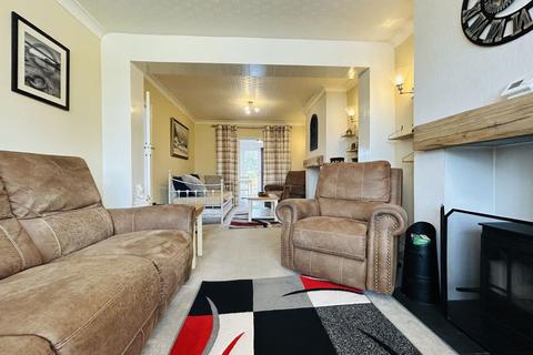 3 bedroom semi-detached house for sale, Vicarage Road, Stourbridge DY8