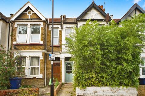 1 bedroom flat for sale, Midland Terrace, London NW10