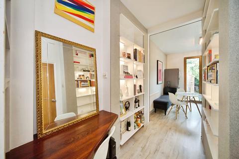 1 bedroom flat for sale, Midland Terrace, London NW10
