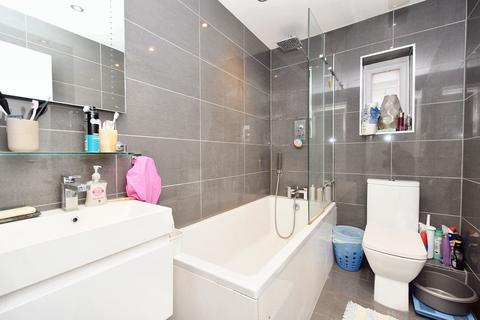 undefined, Linden Avenue, Ruislip HA4