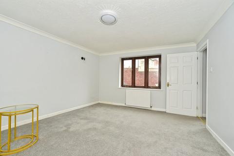 undefined, Castle Street, Calne SN11