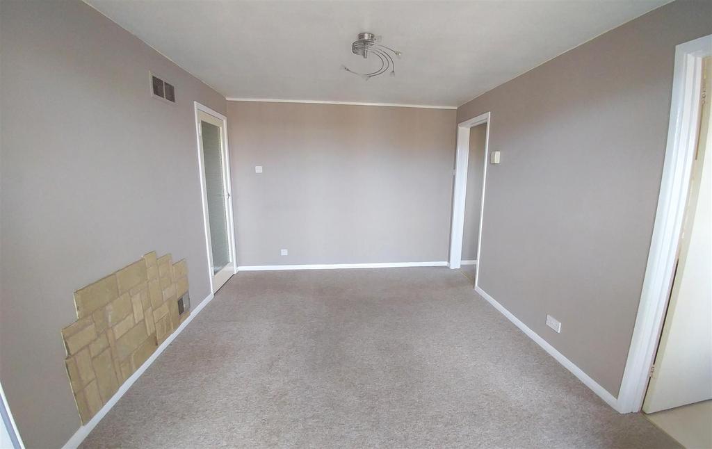 Elizabeth Court 4.jpg
