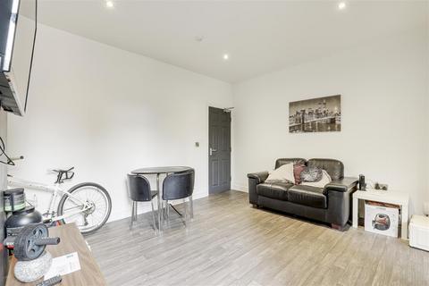 5 bedroom terraced house for sale, Portland Road, Hucknall NG15