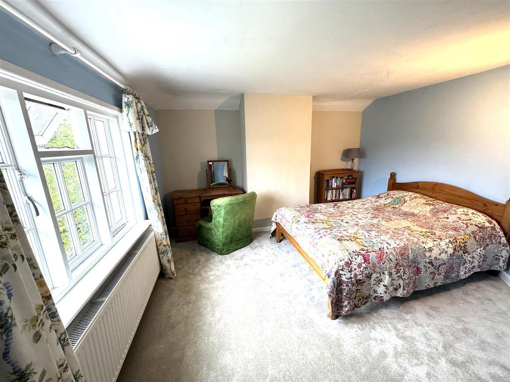 Bedroom2.jpg