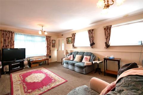 2 bedroom bungalow for sale, Camelot Gardens, Mablethorpe LN12