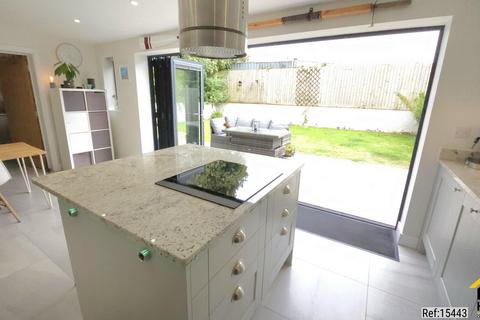 undefined, Mab Ha Broder, Helston, Cornwall, TR13