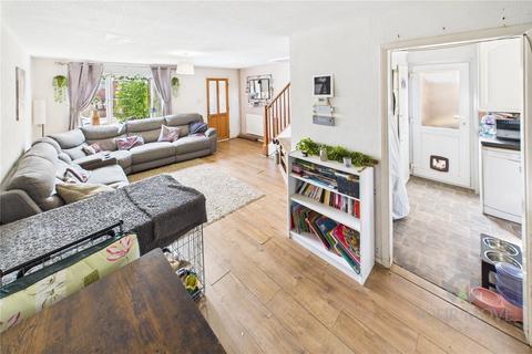 3 bedroom link detached house for sale, St. Johns Avenue, Kingsthorpe, Northamptonshire NN2
