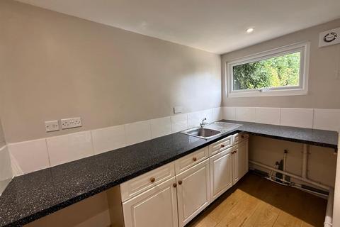 3 Tomlyns Close, Hutton, Brentwood, CM13 1PU