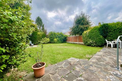 undefined, Flemming Avenue, Leigh-on-Sea, Essex, SS9