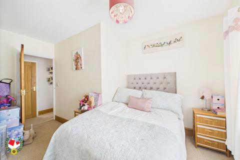 21 Cotteswold Road, Gloucester, GL4 6RG