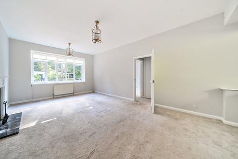 undefined, Tilford Road, Surrey GU26