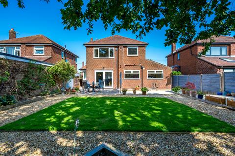 Drayton Drive, Stockport, SK8