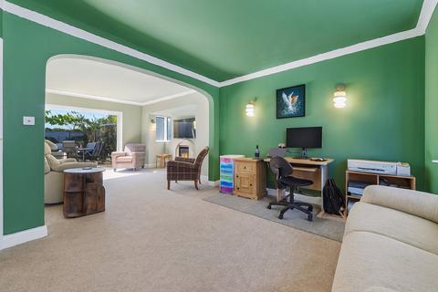 3 bedroom detached house for sale, Drayton Drive, Stockport, SK8