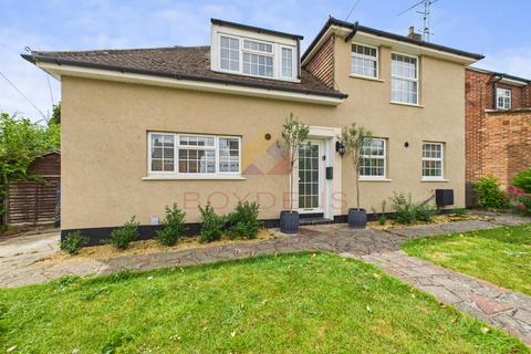 4 bedroom detached house for sale, Pines Road, Chelmsford CM1