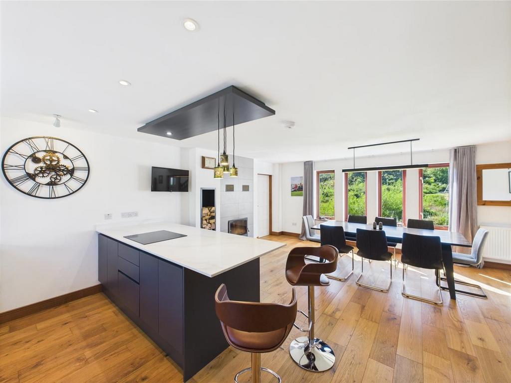 Kitchen and Diner