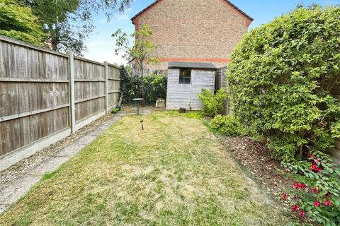 14 Calleva Close, Basingstoke, RG22 4TD