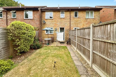 14 Calleva Close, Basingstoke, RG22 4TD