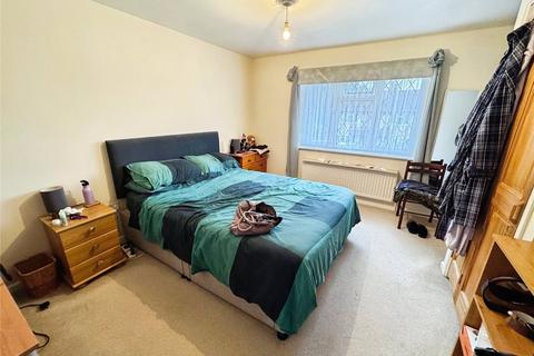 14 Calleva Close, Basingstoke, RG22 4TD