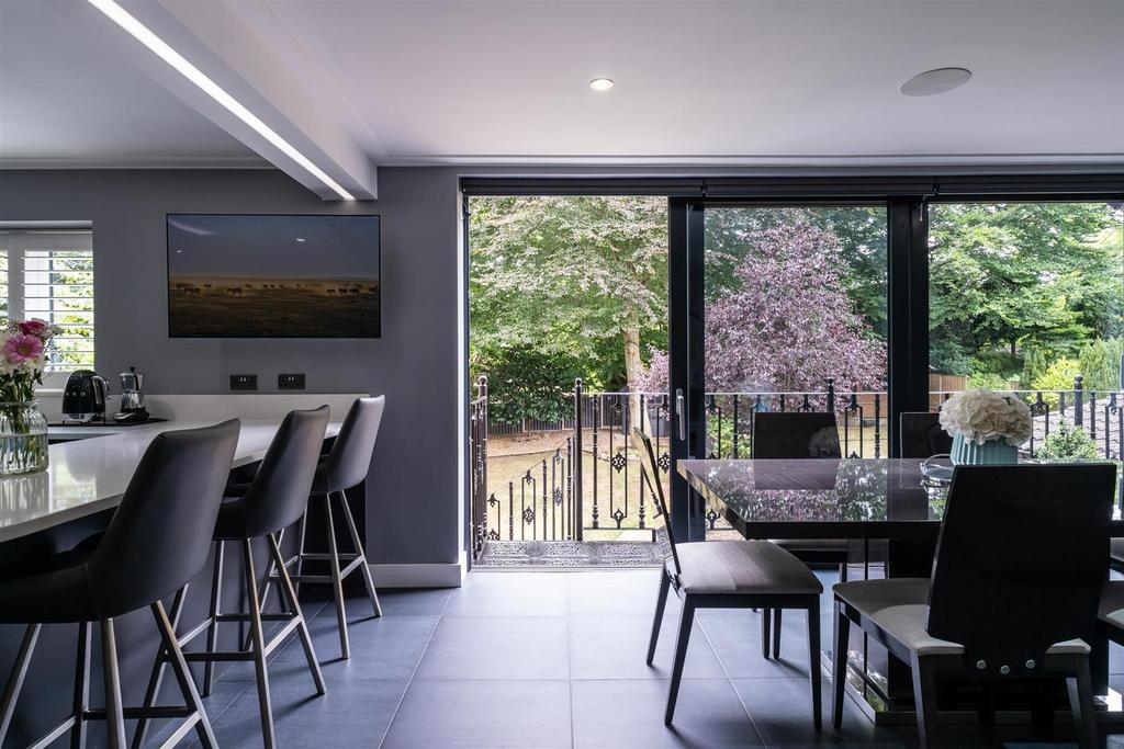 Living Kitchen