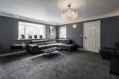 5 bedroom detached house for sale, Moorgate Road, Rotherham