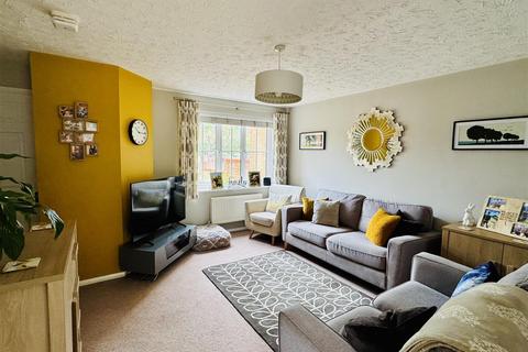 4 bedroom semi-detached house for sale, Bramley Orchards, Bromyard
