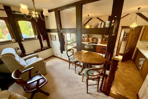 3 bedroom barn conversion for sale, Harpley, Clifton-on-Teme, Worcester