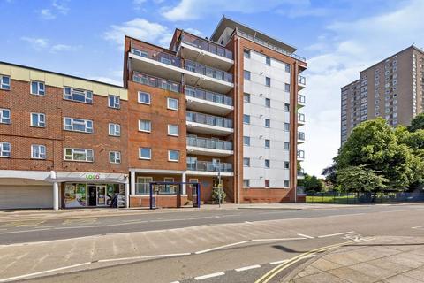 1 bedroom apartment for sale, Queen Street, Portsmouth PO1