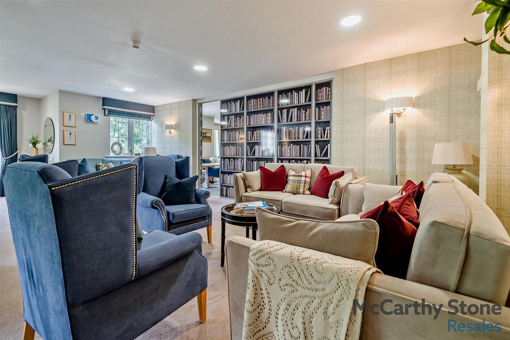 8653712-interior01-800.jpg