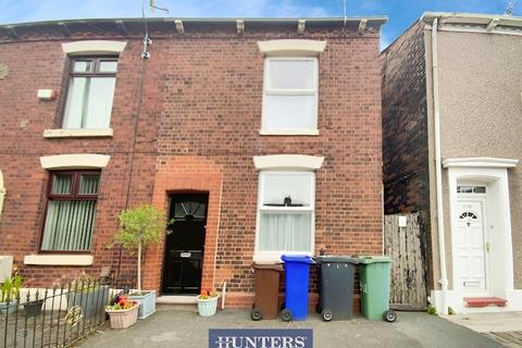 2 bedroom terraced house for sale, Oldham Road, Ashton-Under-Lyne