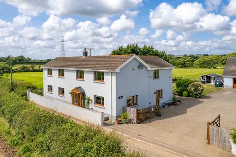 Oxland Lane, Milford Haven SA73