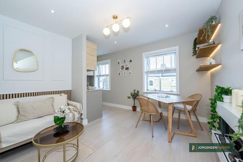 6 bedroom terraced house for sale, Hetley Road, Shepherds Bush, London, W12 8BA