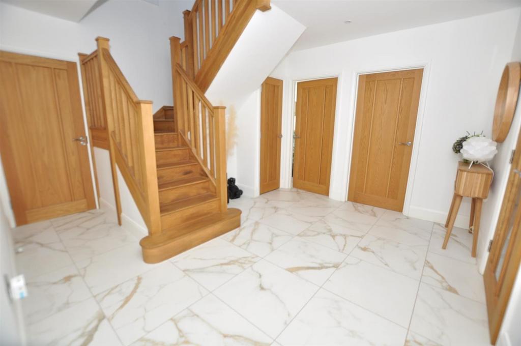 Vestibule hall