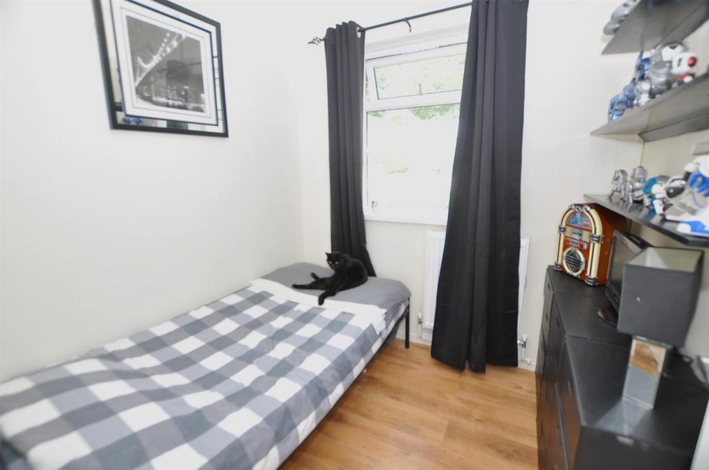 Bedroom 1: