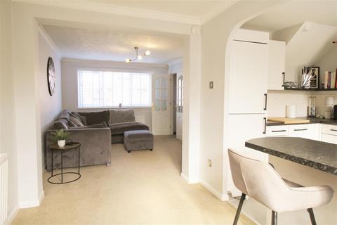 undefined, Chestnut Gardens, Manchester M34