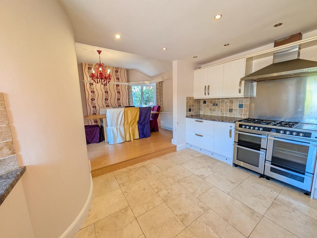 Kitchen diner