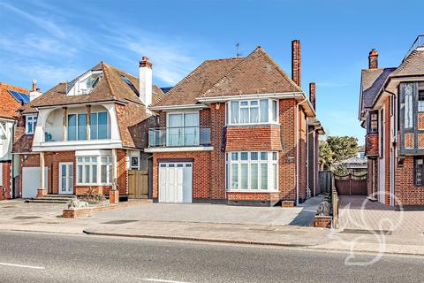 11 Chalkwell Esplanade, Westcliff-on-sea, SS0 8JQ