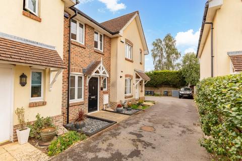 undefined, Smeeds Close, East Grinstead RH19