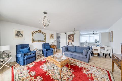 undefined, Regents Park Road,Finchley N3