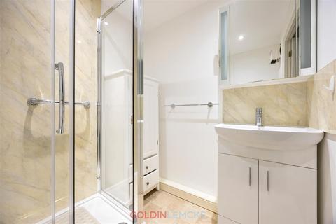 2 bedroom retirement property for sale, Amber Court, Holland Road, Hove