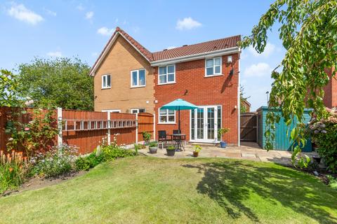 33 Cleeves Close, Warrington, WA1 2JH
