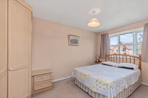 33 Cleeves Close, Warrington, WA1 2JH