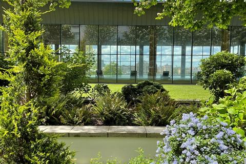 2 bedroom apartment to rent, 39 Westferry Circus, London, E14
