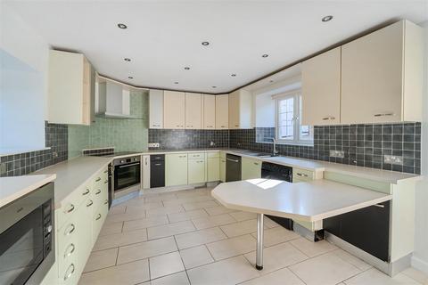 undefined, Fluder Hill, Kingskerswell, Newton Abbot